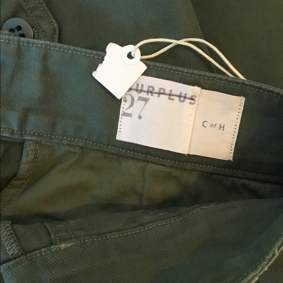 Citizens of Humanity Cassidy Pleated Shorts - Picture 5 of 10